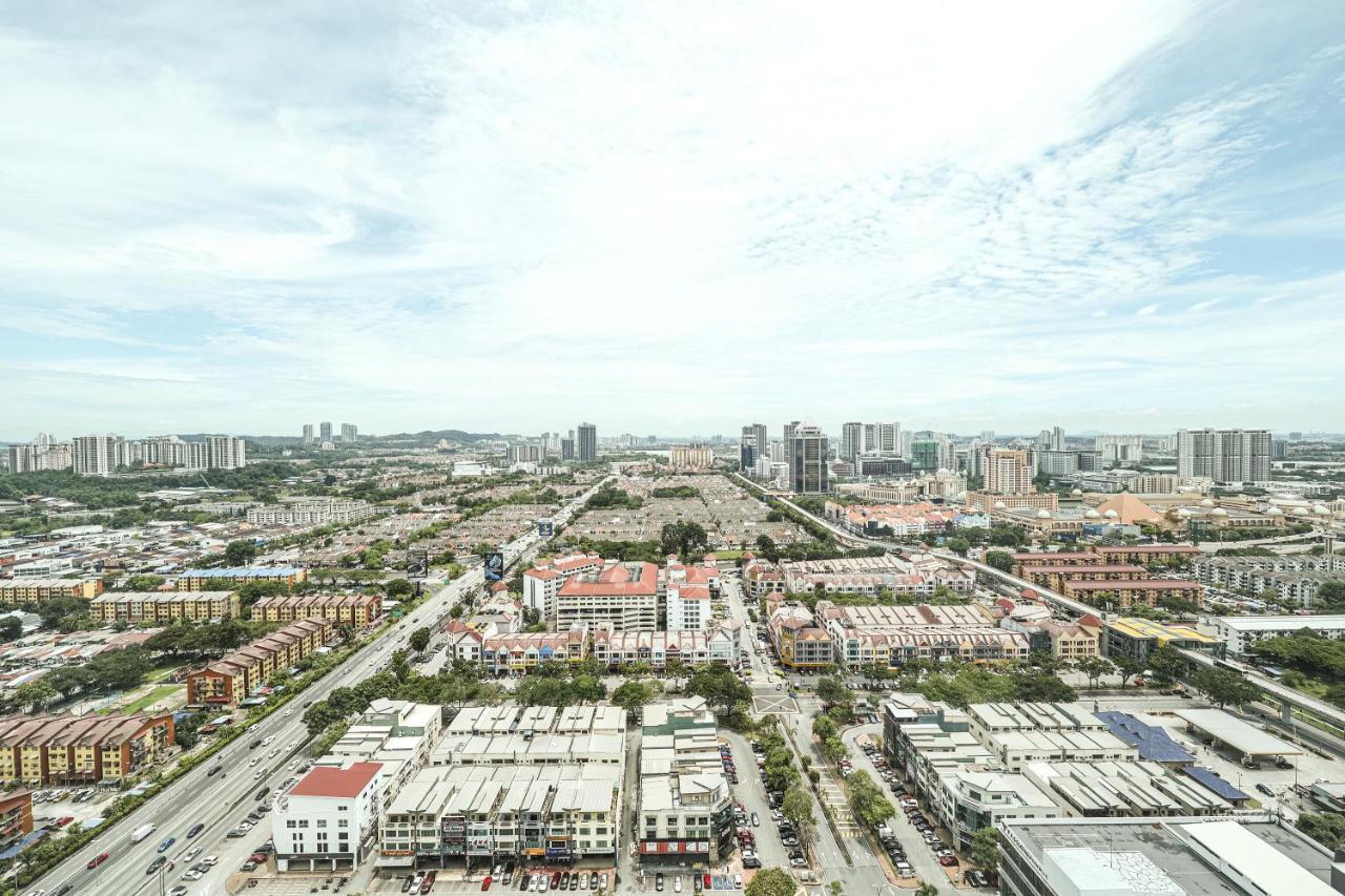 Greenfield Residence, Bandar Sunway By The Comfort Zone *